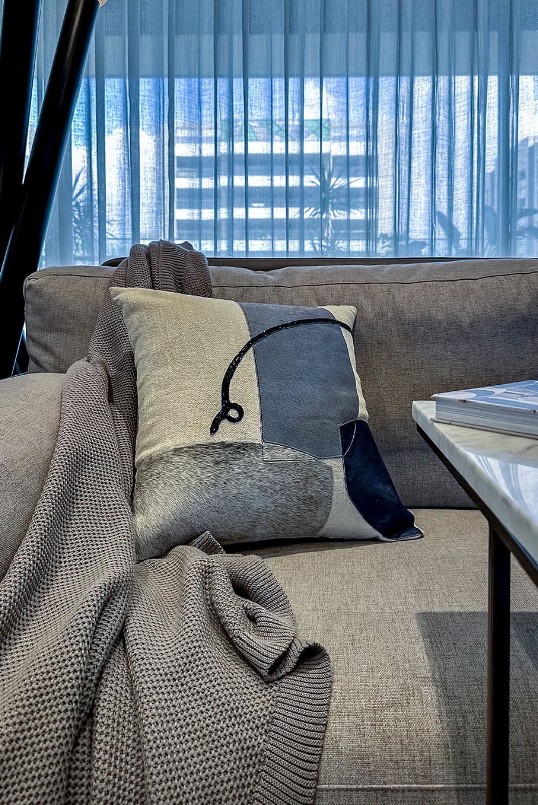 CLEO CUSHION COVER