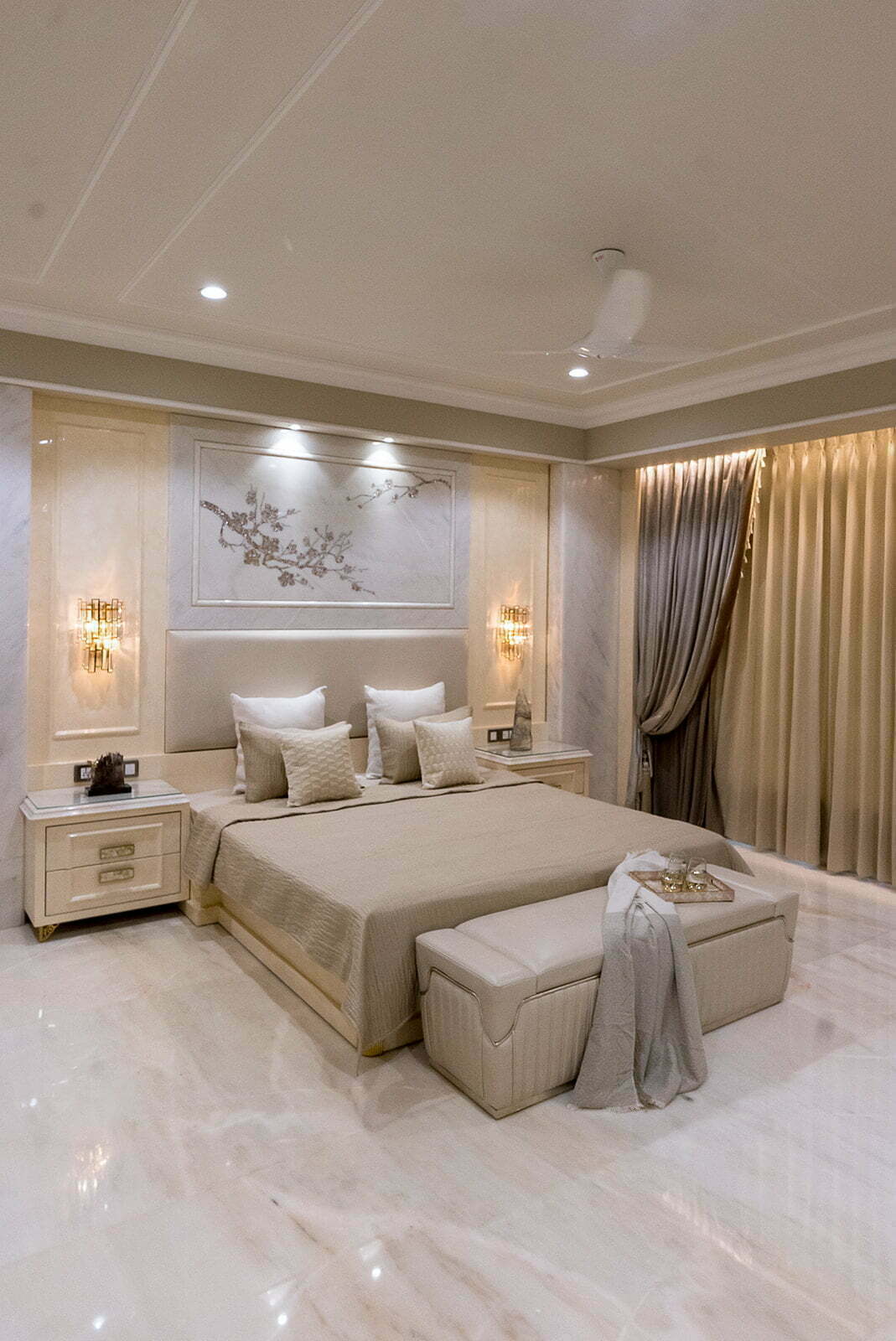 WAFT BEIGE COTTON SATIN BEDSPREAD SET