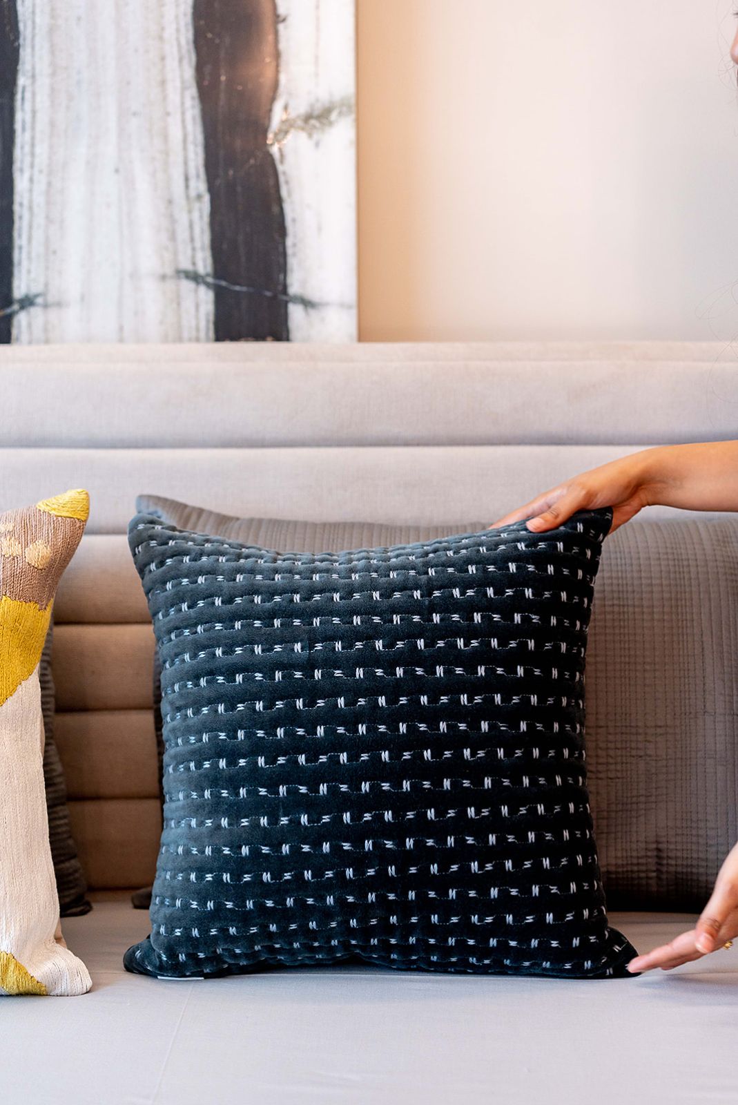 VELOURA BLACK VELVET CUSHION COVER