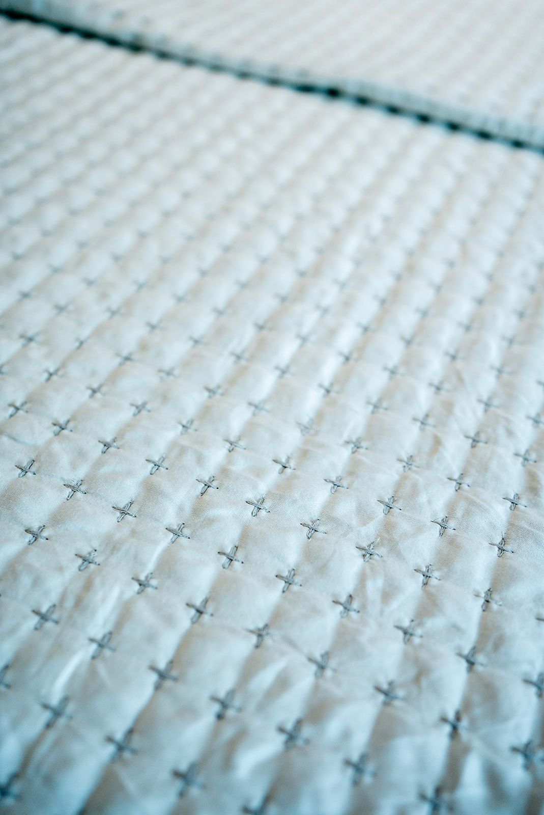 CLAIRE MOUSSE AND IVORY REVERSIBLE BEDSPREAD SET