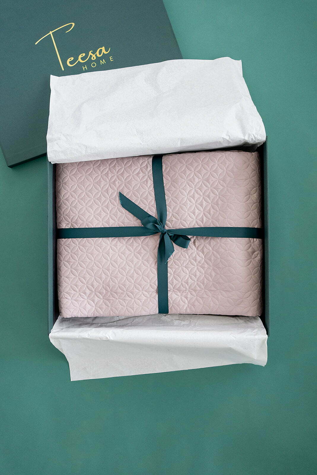 ZATURN PINK COTTON BEDSPREAD SET