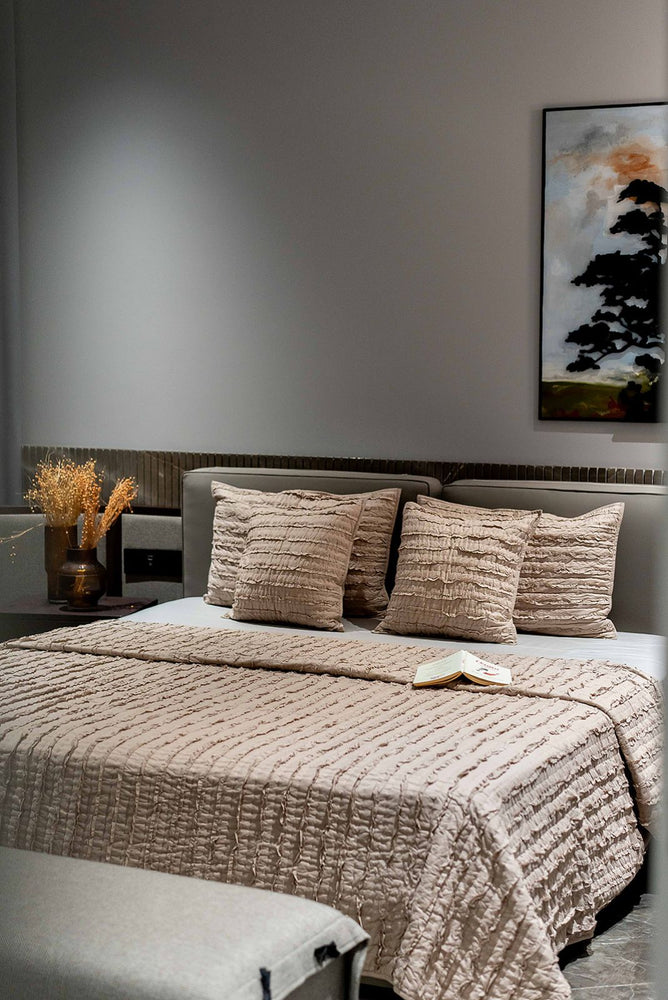 Sahra Bisque Organic Cotton Bedspread Set