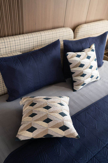 New Climb Navy Blue Bedspread Set